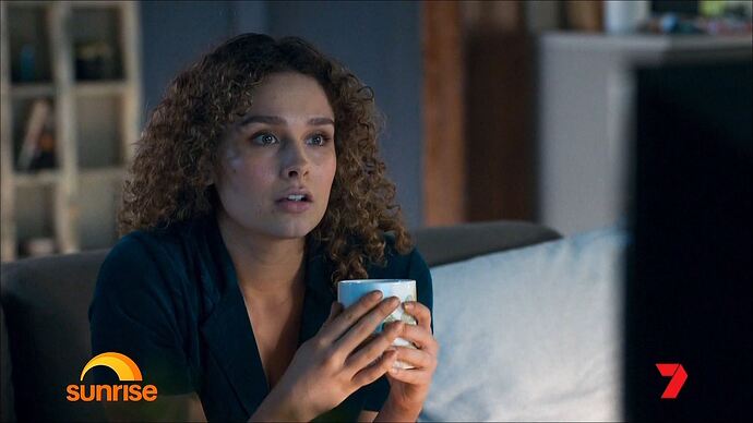 Surveillance_Oz#_Dashcam_20240514_1350.ts_008671520