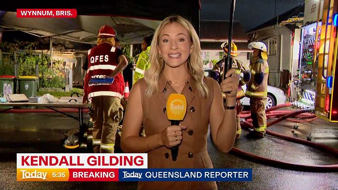 01-05_01-07-40_Channel 9 Sydney_Channel 9 Sydney.ts_012386847