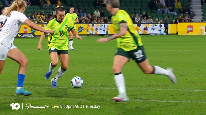 11-28_15-27-29_10 Sydney_10 Sydney.ts_013031558