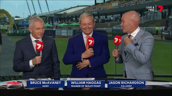 Seven's_Horse_Racing_20251108_1100.ts_013676397