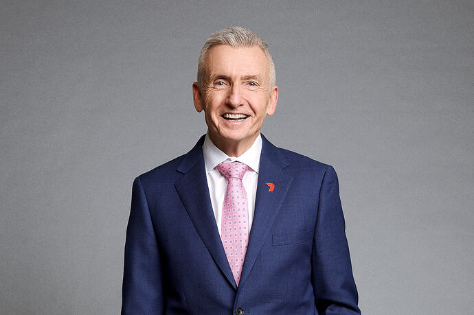 Bruce McAvaney wins 2025 World Athletics President's Award