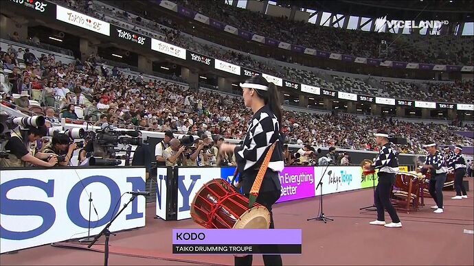 09-13_17-21-35_SBS VICELAND HD (eng)_The Story Of Man! I Feel Like A Woman.ts_004641538