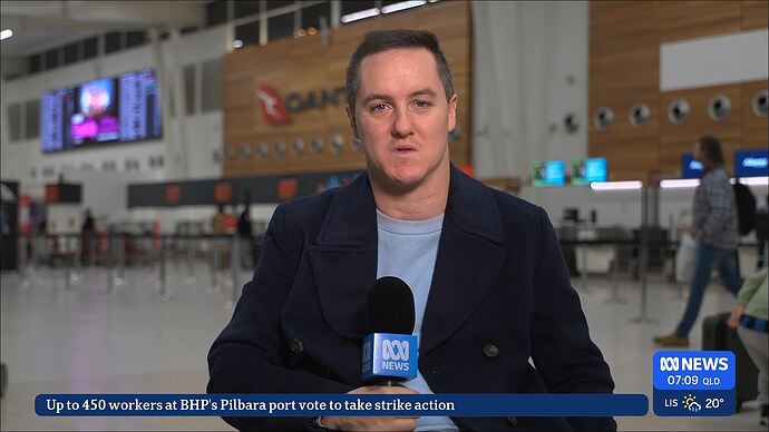 vlc-record-2026-06-12-05h18m46s-udp127.0.0.15000-.ts006578811