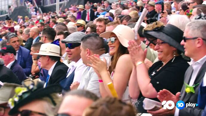 LIVE#_10_News_First_20231014_1711.ts_012042700