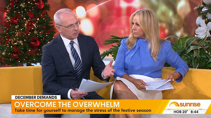 Weekend_Sunrise_20251206_0820.ts_001413973