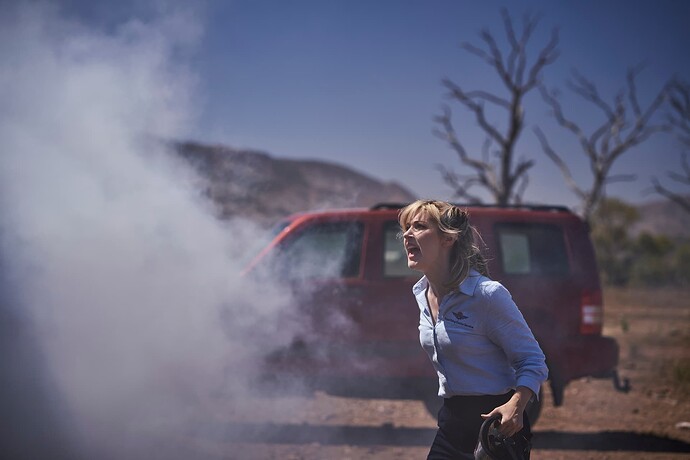 Ryan and Eliza get closer to smoke at Joe's shed… they pull up  RFDS S3 E8-  credit Ian Routledge 0134_resize
