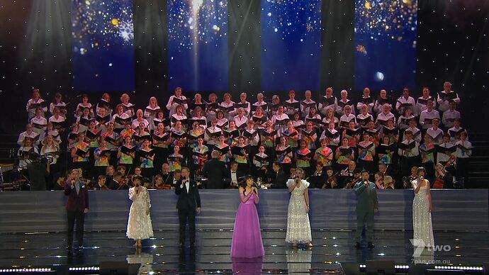 12-15_18-21-30_7two_7two.ts_000959615