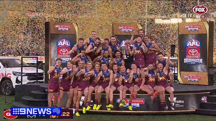 12-31_17-42-58_Channel 9 Melbourne_Channel 9 Melbourne.ts_001090310