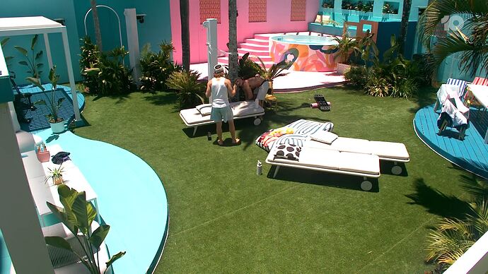 12-04_11-09-42__000955625