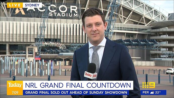 10-01_00-44-25_9 Syd_9 Syd.ts_023172697