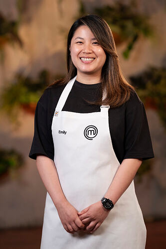MC18_Emily Sue_Kitchen (Portrait)