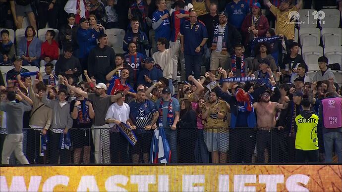 20251004180350.mp4_015844240