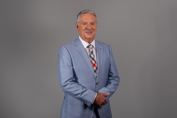 7NEWS Tasmania Weather Presenter Peter Murphy