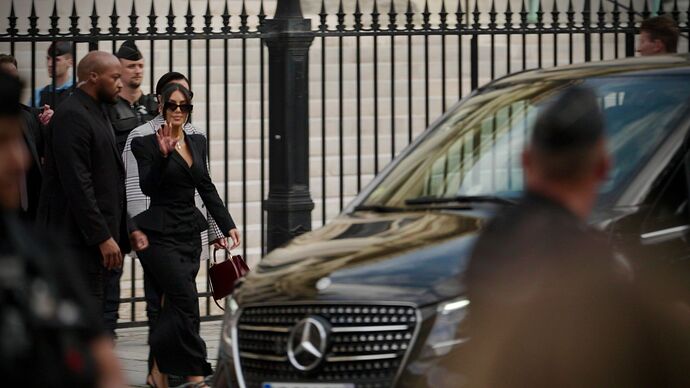 Kim Kardashian Leaves Paris Court
