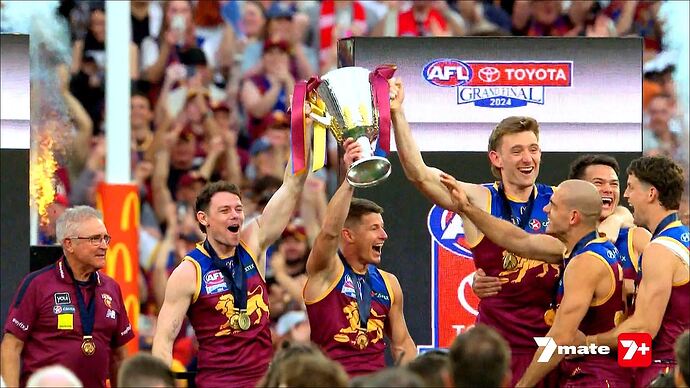 Life_20250808_0112.ts_016452132