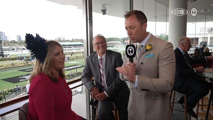 11-04_07-49-19_9 Syd_9 Syd.ts_012343880