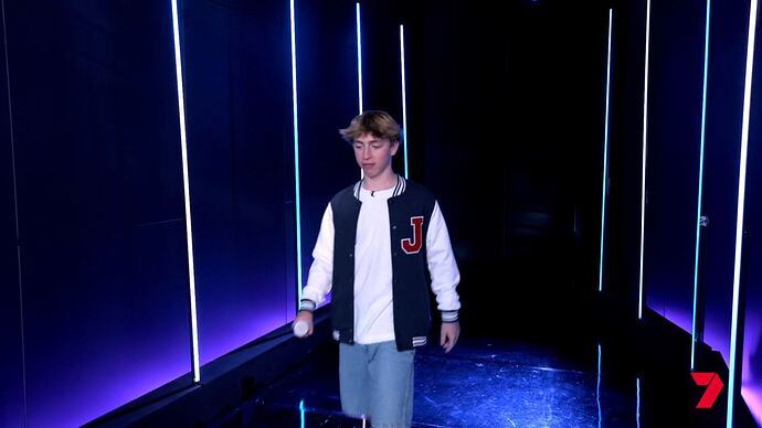 12-20_18-36-31_Seven Sydney_Seven Sydney.ts_002052650