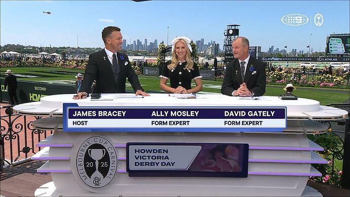 11-01_07-41-59_9 Syd_9 Syd.ts_011106055