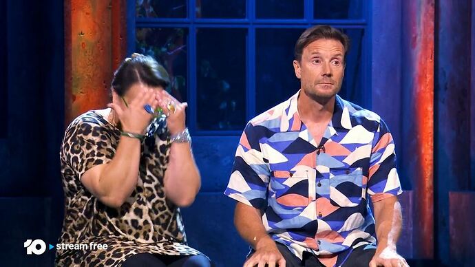 01-01_19-04-12_10 Melbourne_10 Melbourne.ts_007479258