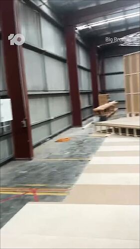 🤫 Shhe.mp4_000013357