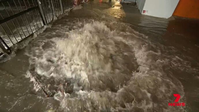 02-24_08-04-46_Seven Melbourne_Seven Melbourne.ts_032204925