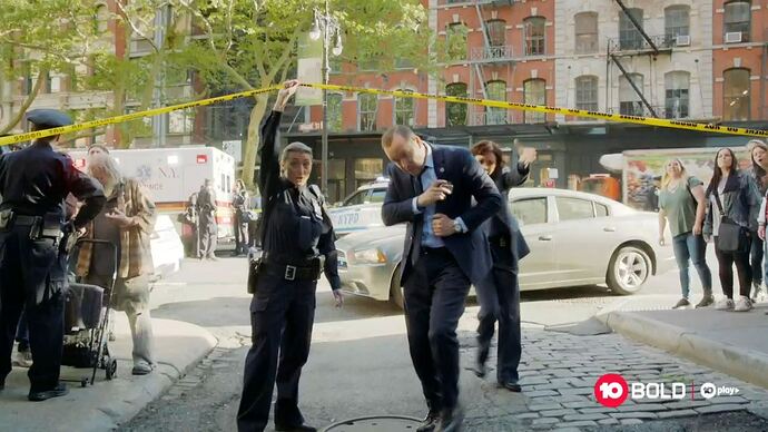 12-09_16-11-10_10_10.ts_025336568