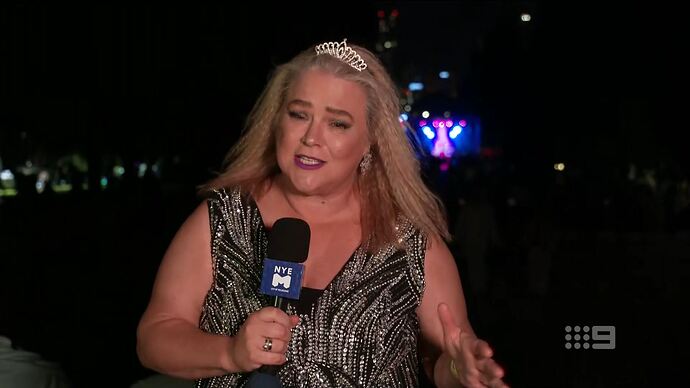 12-31_16-05-08_Channel 9 Melb_Channel 9 Melb.ts_024531217