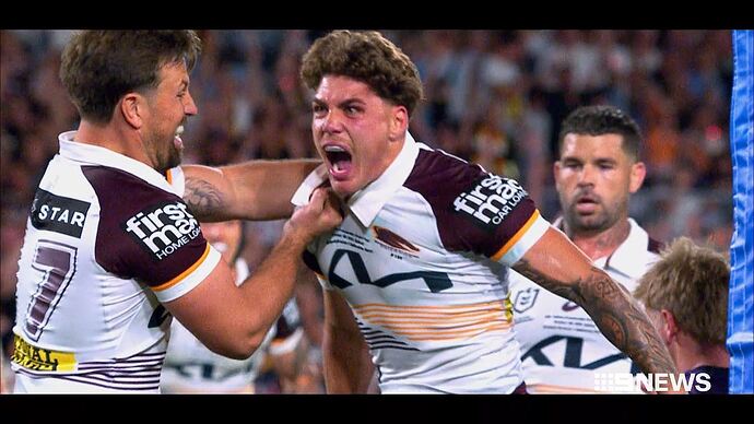 10-26_19-05-18_9 Syd_9 Syd.ts_000830610