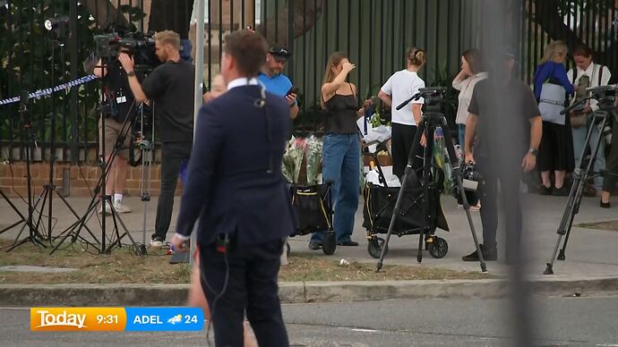 12-15_07-58-57_Channel 9 Sydney_Channel 9 Sydney.ts_002011280