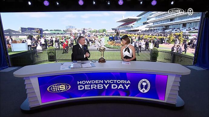 11-01_07-41-59_9 Syd_9 Syd.ts_010404037