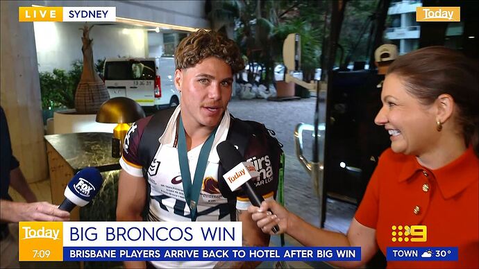 10-06_01-03-21_9 Syd_9 Syd.ts_018379900