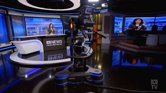 Martin_Clunes#_Islands_Of_The_Pacific_20240121_1601.ts_007328504