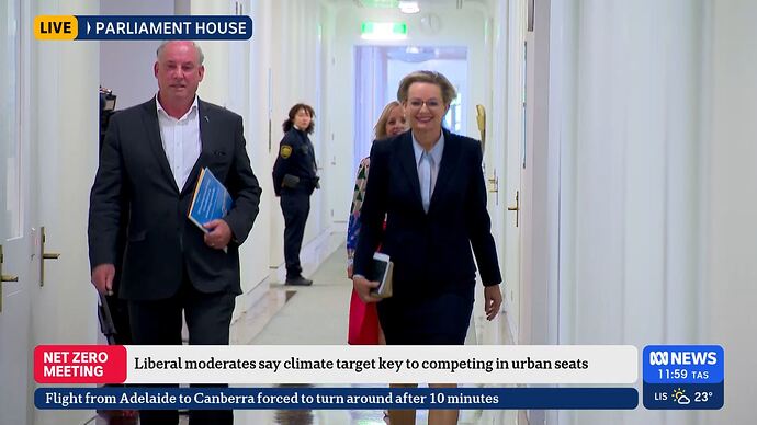 vlc-record-2025-11-12-07h58m32s-udp___127.0.0.1_5000-.ts_010804328