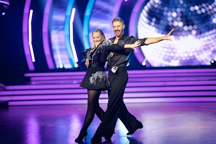 Rebecca_Gibney_and_Ian_Waite___DWTS_2025_EP_1__0001___Credit_Stu_Bryce