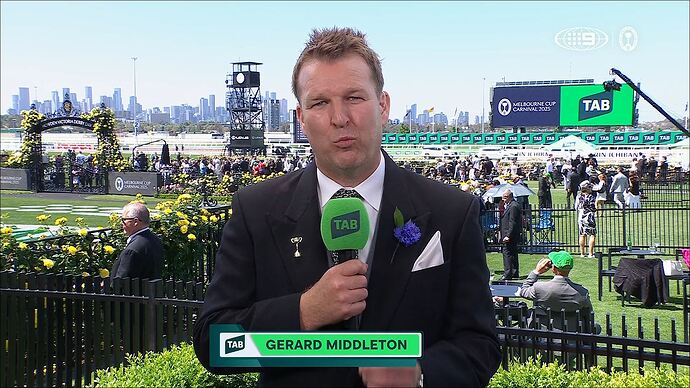 11-01_07-41-59_9 Syd_9 Syd.ts_011388559