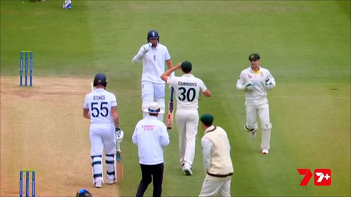 20251013234341.mp4_022283879