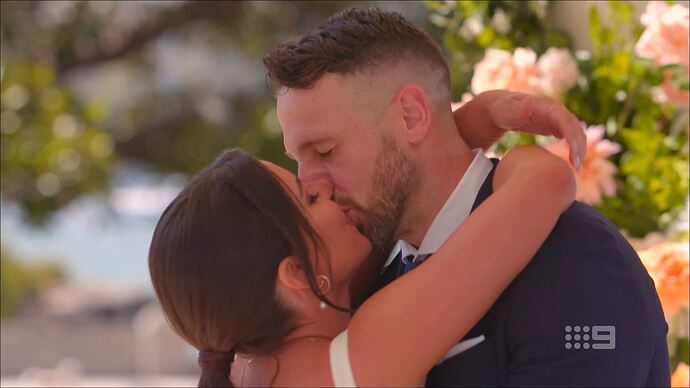 03-25_16-30-01_Channel 9 Sydney_Channel 9 Sydney.ts_012818572