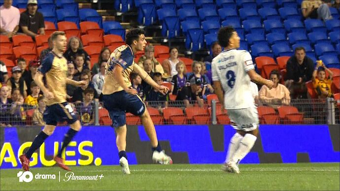 Entertainment_Tonight_20251030_1012.ts_012137347