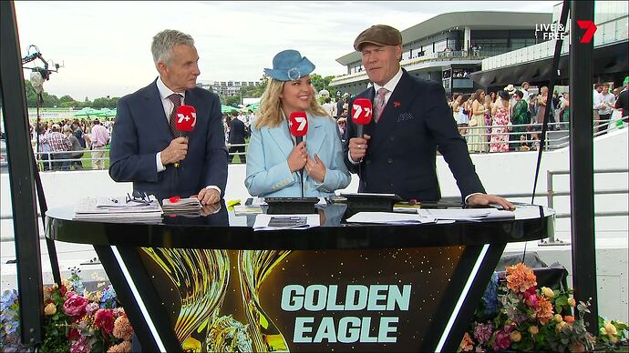 Seven's_Horse_Racing_20251101_1306.ts_000486948