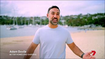 vlc-record-2022-12-03-17h08m47s-masterSD.m3u8-.mp4_001557383