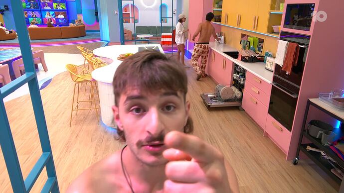 11-13_08-00-01__005352861