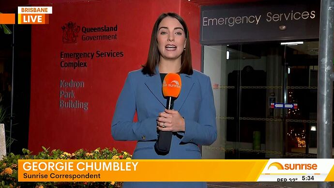 Girlfriends'_Guide_To_Divorce_20251230_0155.ts_013185249