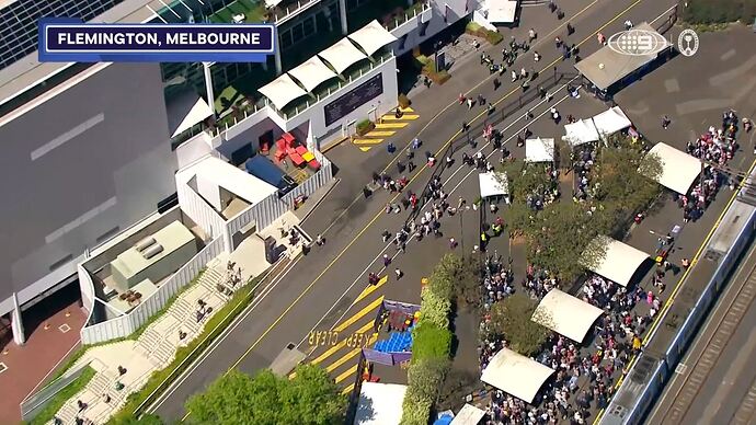 11-06_07-55-36_9 Syd_9 Syd.ts_013026358