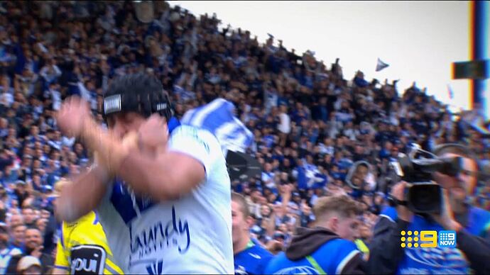 02-27_19-14-34_TCN9_TCN9.ts_013095403