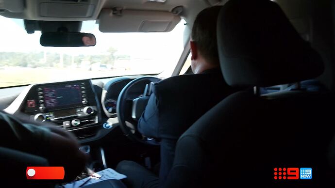 12-24_19-26-40_Channel 9 Sydney_Channel 9 Sydney.ts_008170840