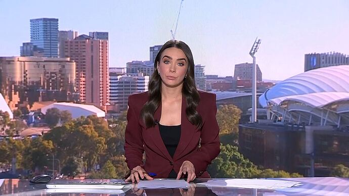 12-31_17-39-18_Channel 9 Adelaide_Channel 9 Adelaide.ts_001000128