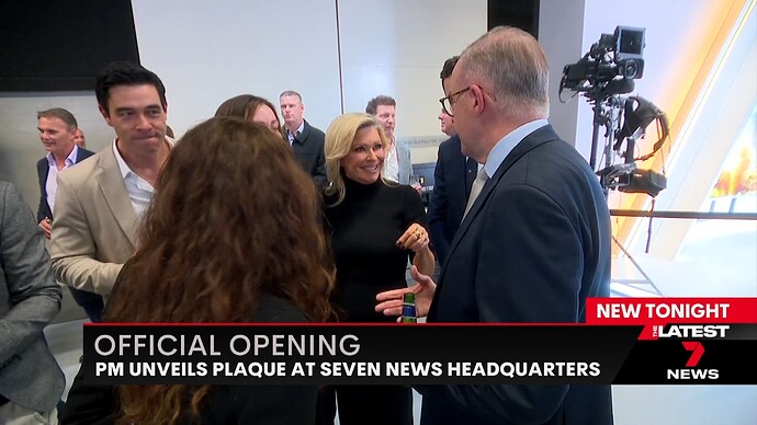 Air_Crash_Investigations_20230824_2056.ts_007453040