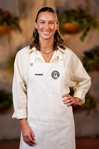 MC18_Annabel Lloyd_Kitchen (Portrait)