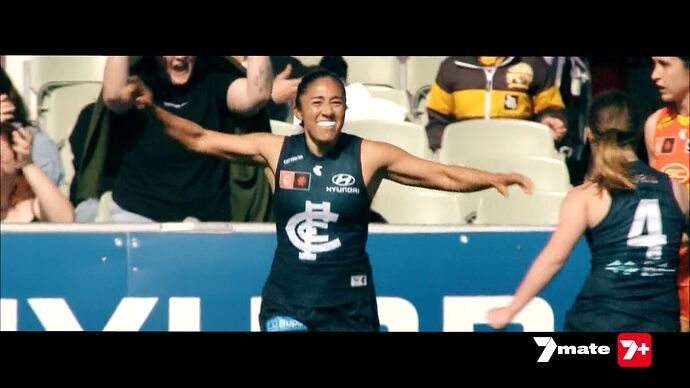 20250812011214.mp4_017933543