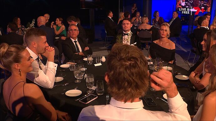 20240923194129.mp4_001519957